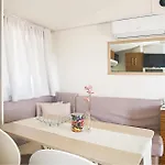 Amazing Stacaravan In Drnis With Wifi Camping 3*